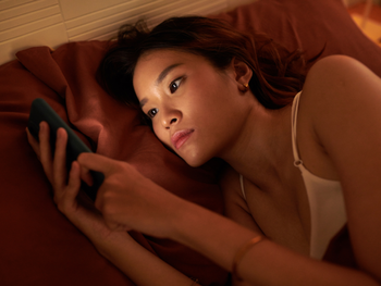 Unplug to Reconnect: How a Digital Detox Can Support Mental Health