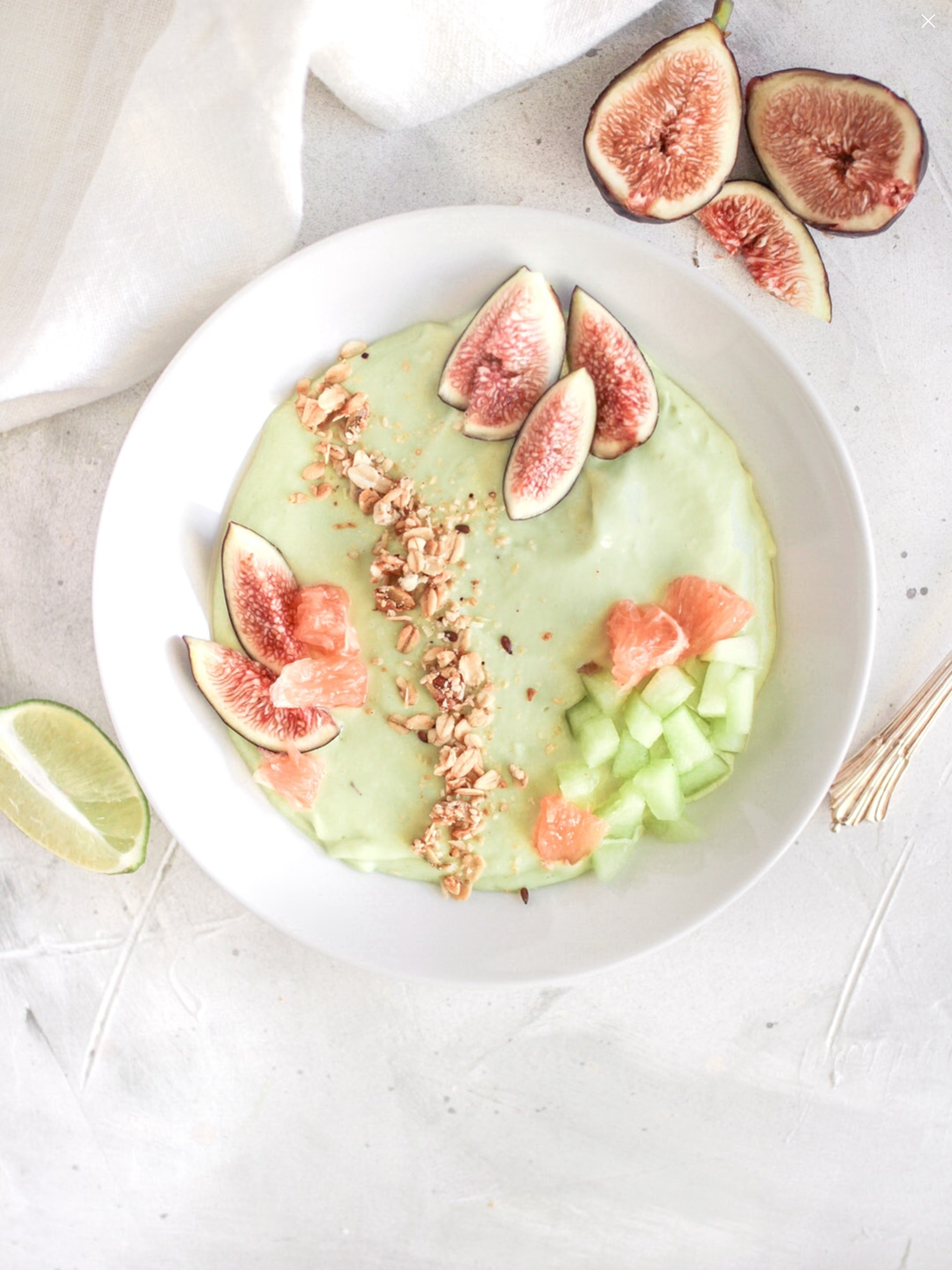 Avocado Smoothie Bowl